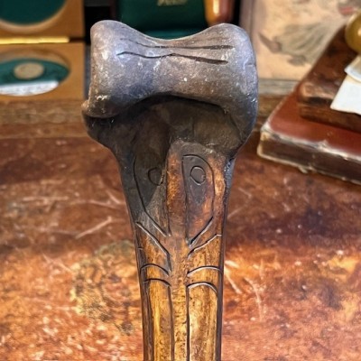 Papuan dagger in engraved cassowary bone - Papuan handicraft