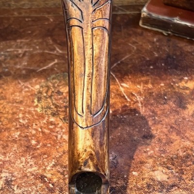 Papuan dagger in engraved cassowary bone - Papuan handicraft