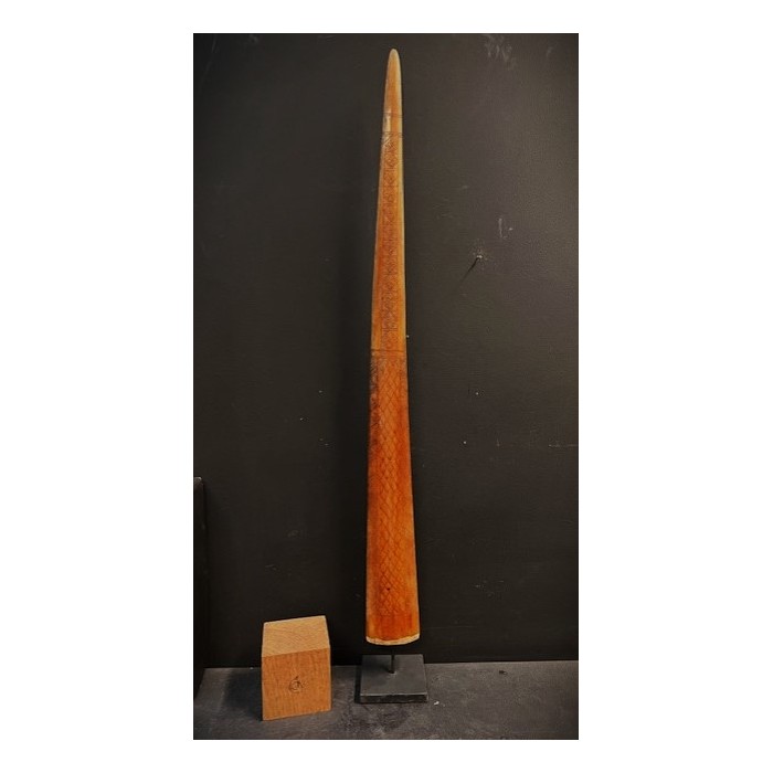 Rostre d'Espadon gravé de Bornéo - 99cm