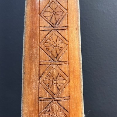 Engraved swordfish rostrum from Borneo - 99cm