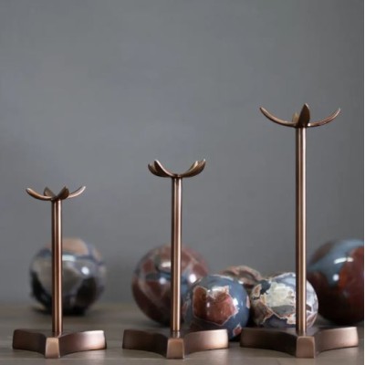 Metal flower base for mineral ball or sphere - Base - support