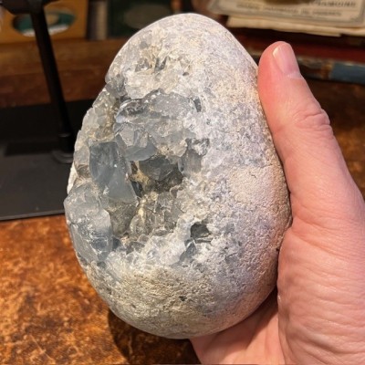 Oeuf de Célestine - Minéral AVEC socle