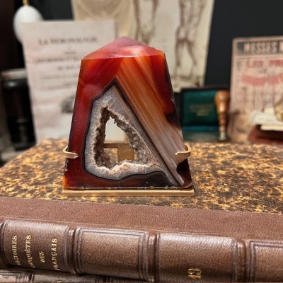 Agate slice on base - South America