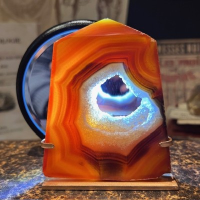 Tranche d'Agate sur socle - Amérique du Sud