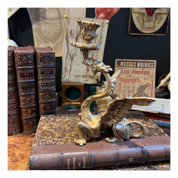 Bougeoir Griffon ou Dragon - Rat de cave en bronze - XIXème siècle