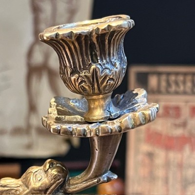 Bougeoir Griffon ou Dragon - Rat de cave en bronze - XIXème siècle