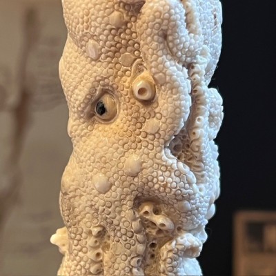 Deer antler wood sculpture - Totem with 3 octopuses on pedestal