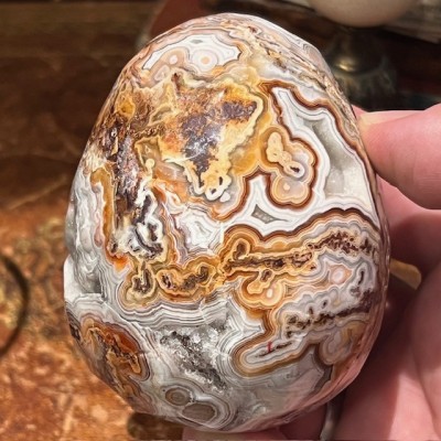 Oeuf d'Agate sur socle - Madagascar - Teintes naturelles