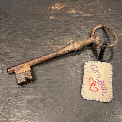 Happiness Key by  "Marius à Paris" - Lavender