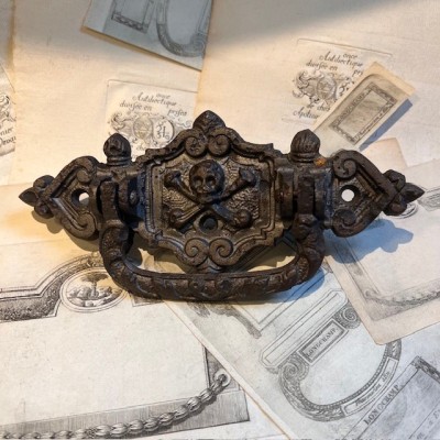 Antique Coffin handle - Skull and crossbones 1900/1930