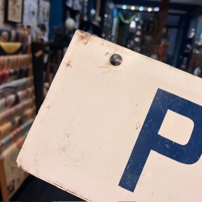 POISON - CORROSIVES - Panneau en tôle émaillée biface - Pharmacie