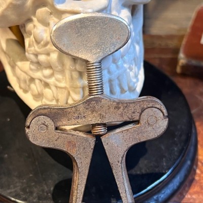 Screw-type mouth opener - Dental instrument - 1900 VITRY Frères Paris