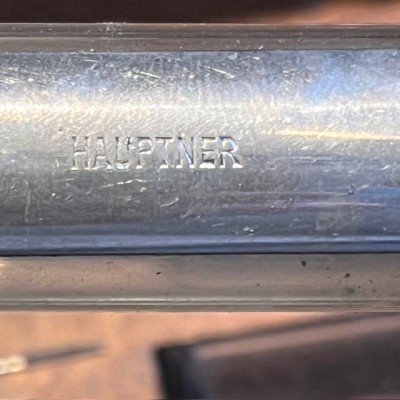 Seringue sérum antidiphtérique: Méthode du Dr Roux - Coffret en bois