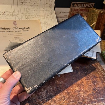 Dr Potain's vacuum cleaner - Medical instrument - Charité à Paris