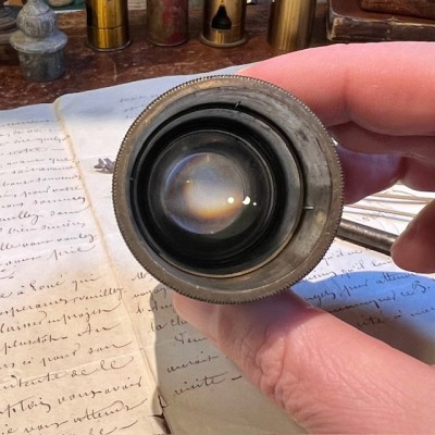 Photographer's antique magnifying glass for focusing - 19th century