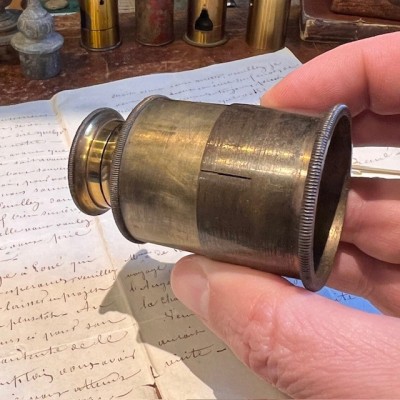 Photographer's antique magnifying glass for focusing - 19th century