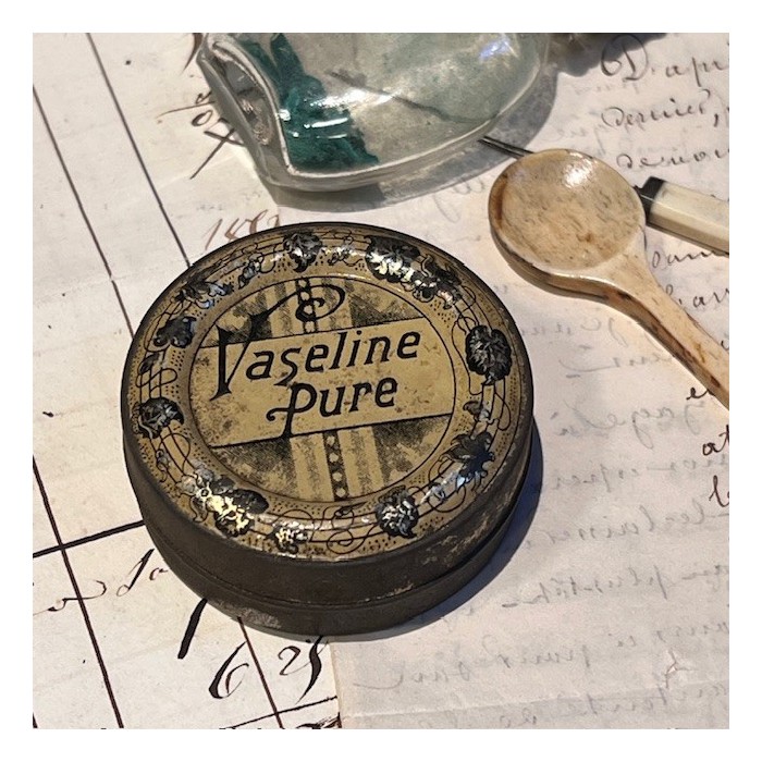 Pure Vaseline - Antique tin pharmacy box for ointment - Circa 1900