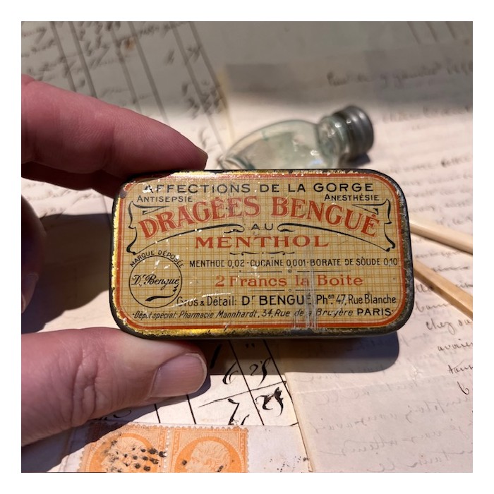Metal box of breath mints with cocaine - 1920's - Dragees BENGUE