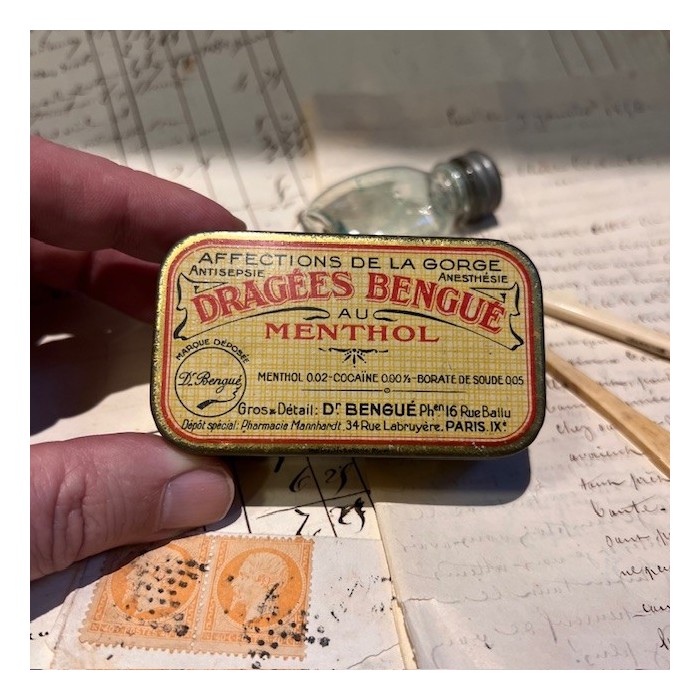 Metal box of breath mints with cocaine - 1920's - Dragees BENGUE