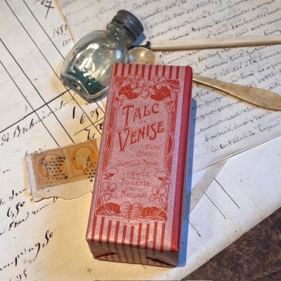 Venice Talcum Powder - Antique cardboard pharmacy box - 1910/1920