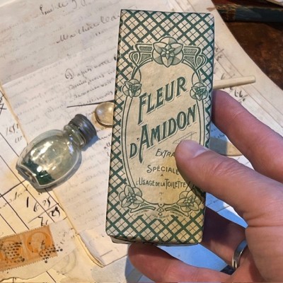 Fleur d'Amidon - Ancienne boîte de Pharmacie en carton - Belle Epoque
