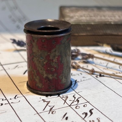 Antique telescopic theater monocular – Late 19th century