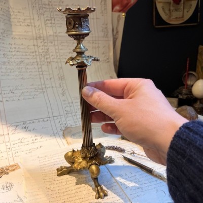 Bougeoir tripode à pattes de Lion -  Laiton et bronze - XIXème siècle