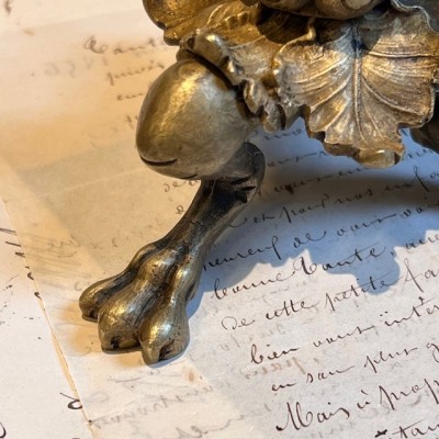 Tripod candlestick with lion paws - XIXth century candleholder