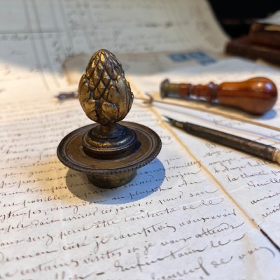 Mouchette à Pomme de pin - Bronze - Eteignoir à bougie - XIXème