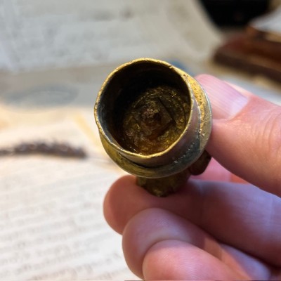 Mouchette à Pomme de pin - Bronze - Eteignoir à bougie - XIXème