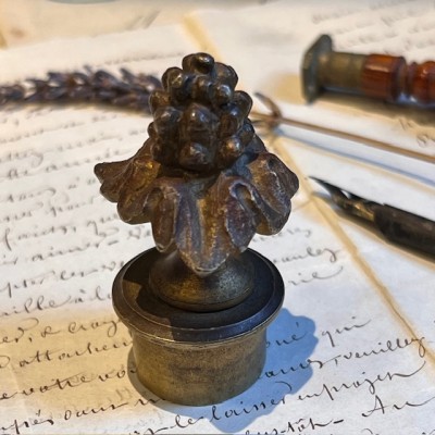 Mouchette à Pomme de pin - Bronze - Eteignoir à bougie - XIXème