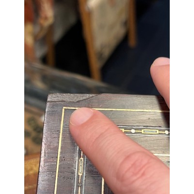 Boîte de salon Napoléon III en bois de rose et marqueterie - Dominos