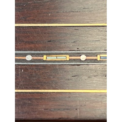 Boîte de salon Napoléon III en bois de rose et marqueterie - Dominos