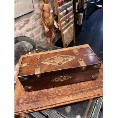 Napoleon III period glove box in Neo-Renaissance style