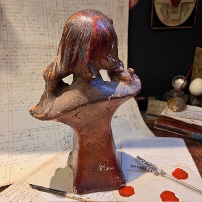 Advertising bust in plaster - Au Gagne Petit - Art Nouveau circa 1900