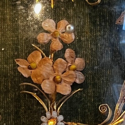 Reliquaire à paperolles Ste Marguerite Marie et du Saint Bosquet XIXe