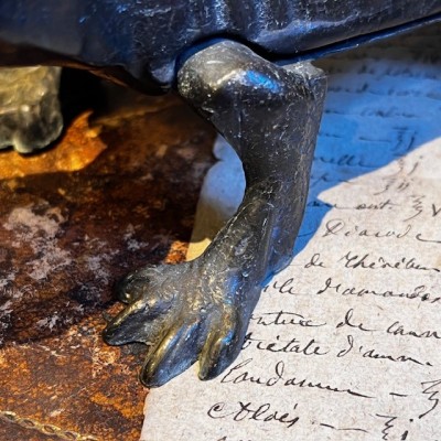 Salamandre - Mâche-bouchon de pharmacie en bronze - XIXème siècle