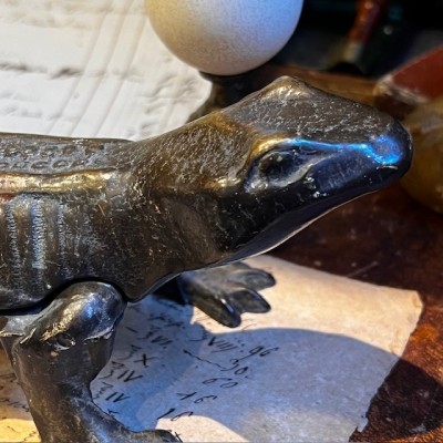 Salamandre - Mâche-bouchon de pharmacie en bronze - XIXème siècle