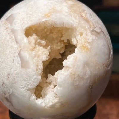 Agate geode sphere - Madagascar - Natural colours