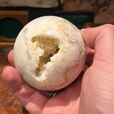 Sphère géode d'Agate - Madagascar - Teintes naturelles