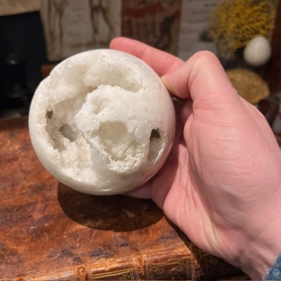 Agate geode sphere - Madagascar - Natural colours