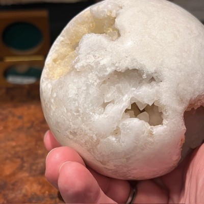 Agate geode sphere - Madagascar - Natural colours