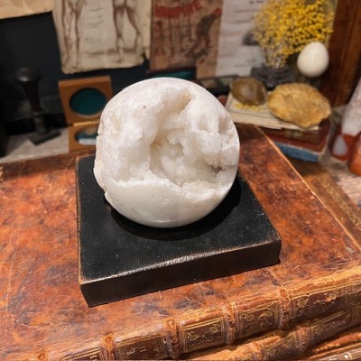 Agate geode sphere - Madagascar - Natural colours