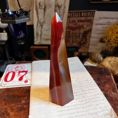 Sardonyx Agate Obelisk - Banded agate