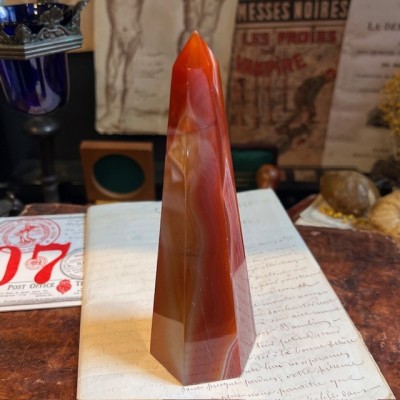 Sardonyx Agate Obelisk - Banded agate