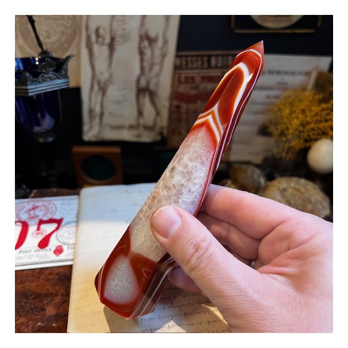 Sardonyx Agate Obelisk