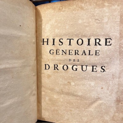 General History of Drugs - Pomet - 1735 edition 2 volumes - Apothecary