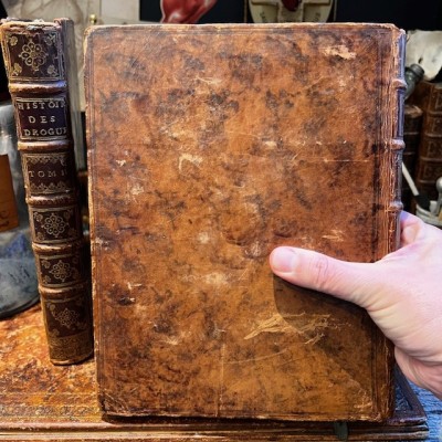 General History of Drugs - Pomet - 1735 edition 2 volumes - Apothecary