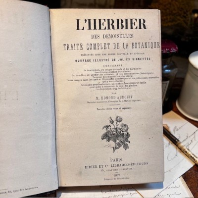L’Herbier des Demoiselles – Botanique - Ouvrage illustré Romantique