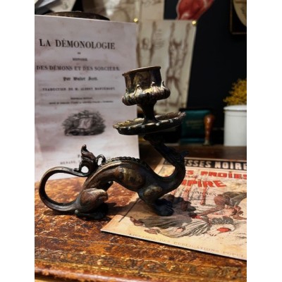 Bougeoir à Main Dragon en Bronze – Style Troubadour - Napoléon III